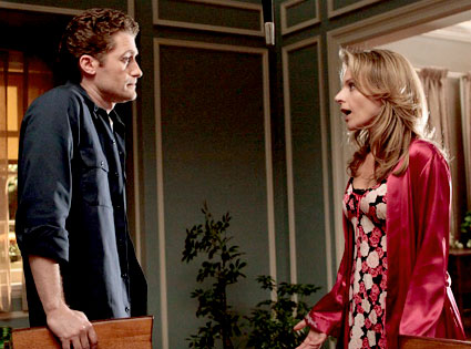 Glee, Jessalyn Gilsig, Matthew Morrison Glee, Jessalyn Gilsig, Matthew Morrison